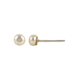 Pearl Stud Made of Fine 925 Silver