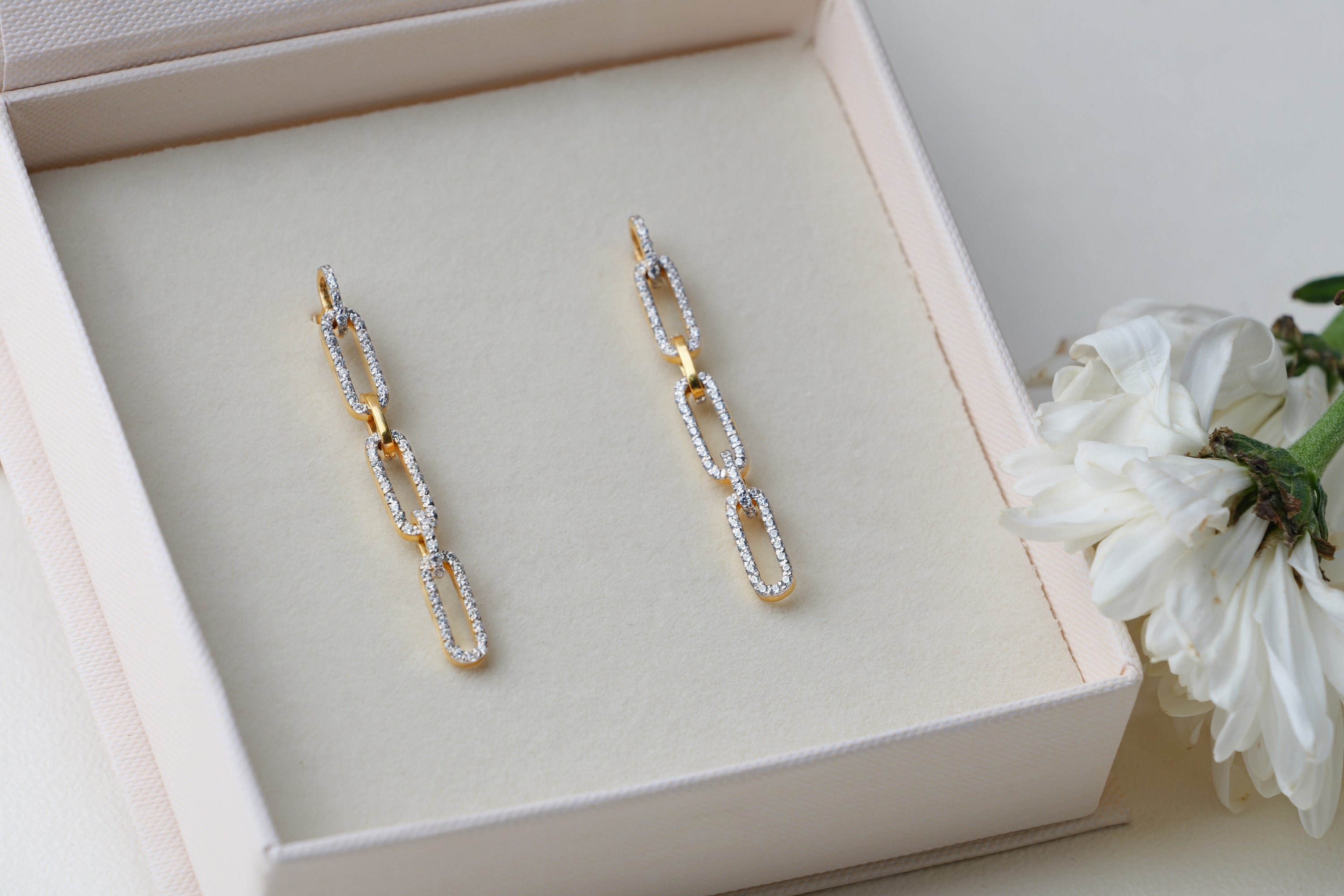 Serein Earrings